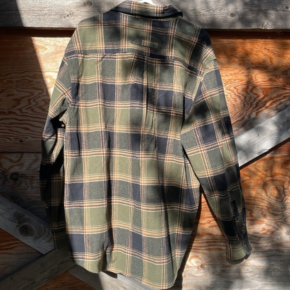 Thick Flannel Shirt - Picture 2 of 3